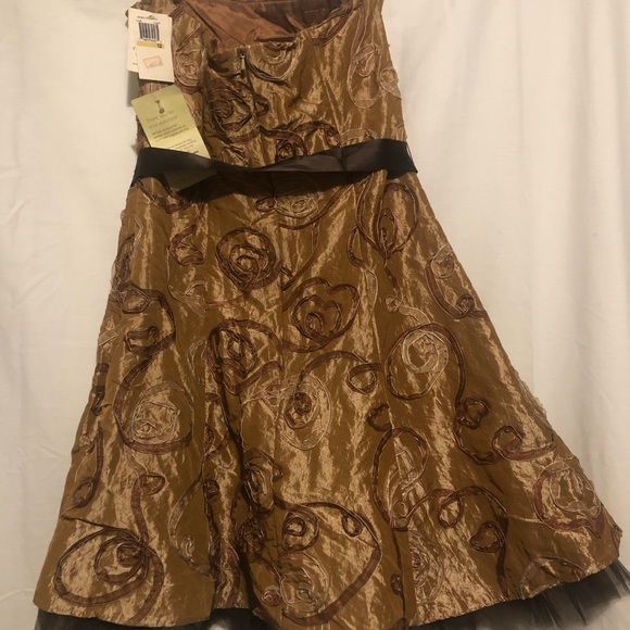 Cocktail dress - Picture 2 of 2